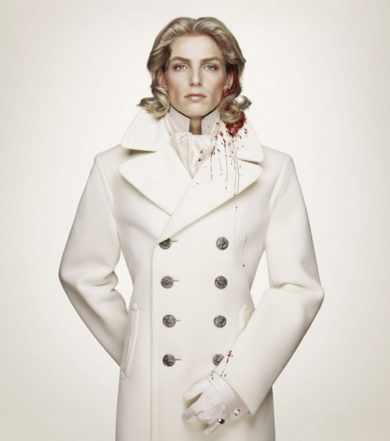 ROYAL BLOOD [скандальные смерти коронованных особ в фото истории Эрвина Олафа]