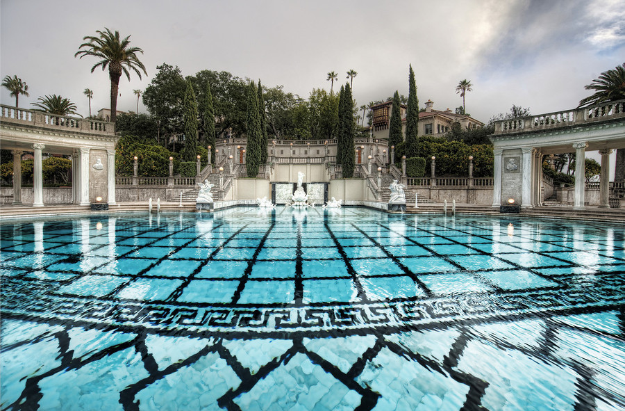 HEARST CASTLE [замок медиамагнта ильяма Рэндольфа Херста, переданный в фонд национального наследия Калифорнии]